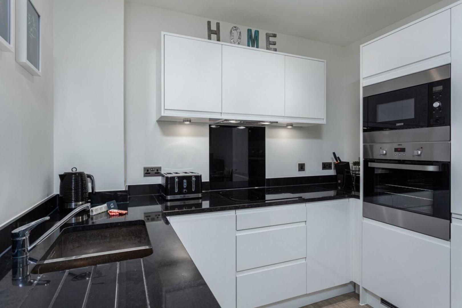 Classy Cricklewood Home London Luaran gambar